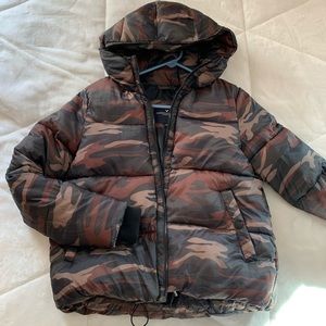 Camo puffer jacket